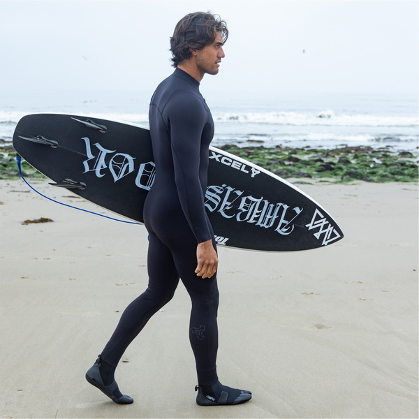 2026 Xcel Mens Comp + 5/4mm Chest Zip Wetsuit MN54CPC4BK - Black